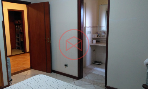 Chácara em Condomínio Fechado antes do centro! Interior de SP