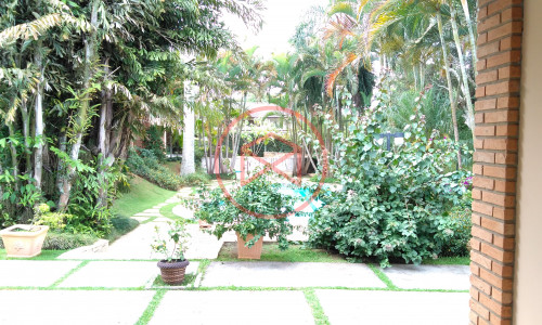 Chácara em Condomínio Fechado antes do centro! Interior de SP