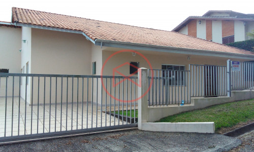 Chácara em Ibiuna antes do centro!! Interior de SP