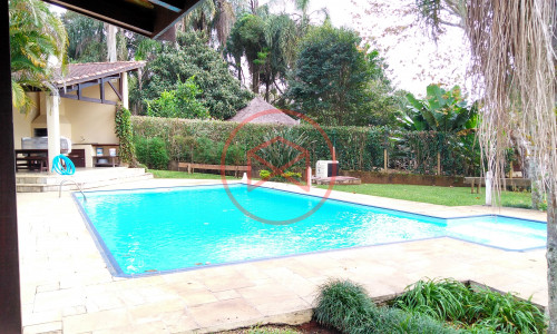 Chácara em Condomínio Fechado de Alto Padrão, Antes do Centro! Interior de SP