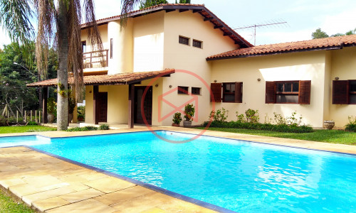 Chácara em Condomínio Fechado de Alto Padrão, Antes do Centro! Interior de SP