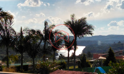 Chácara em Condomínio Fechado!! Interior de SP