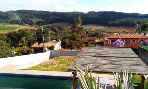 Chácara em Condomínio Fechado!! Interior de SP