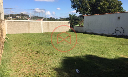 Chácara em Condomínio Fechado, Antes do Centro! Interior de SP