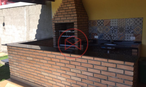 Chácara em Condomínio Fechado, Antes do Centro! Interior de SP