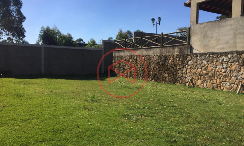 Chácara em Condomínio Fechado, Antes do Centro! Interior de SP