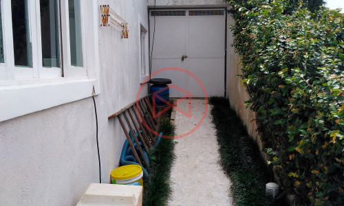 Casa de Campo em Condomínio Fechado de Alto Padrão. Interior de SP