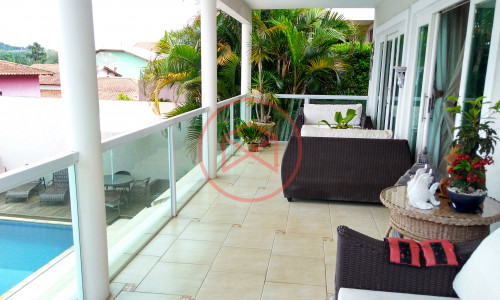 Casa de Campo em Condomínio Fechado de Alto Padrão. Interior de SP