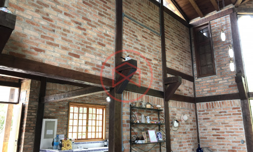 Chácara em Ibiúna antes do centro!!