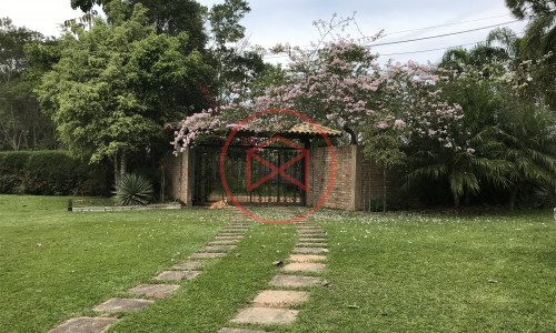 Chácara em Ibiúna antes do centro!!