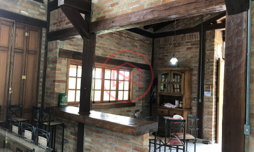 Chácara em Ibiúna antes do centro!!