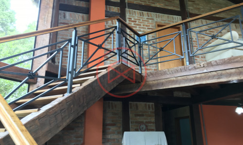 Chácara em Ibiúna antes do centro!!