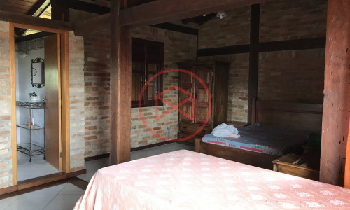 Chácara em Ibiúna antes do centro!!