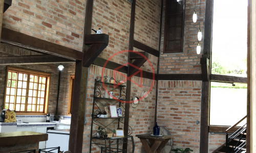 Chácara em Ibiúna antes do centro!!