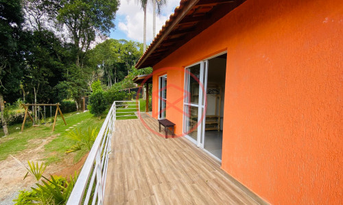 Chácara em Condomínio Fechado!! Interior de SP