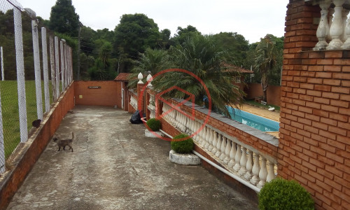 Chácara em Ibiúna antes do centro!! Interior de SP