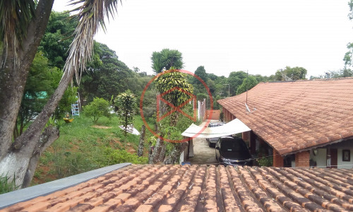 Chácara em Ibiúna antes do centro!! Interior de SP