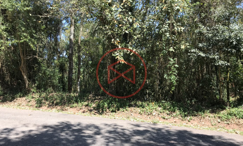 Lote em Condomínio Fechado!!