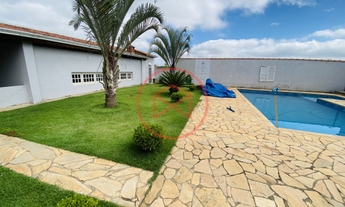 Chácara em Ibiuna antes do centro!! Interior de SP