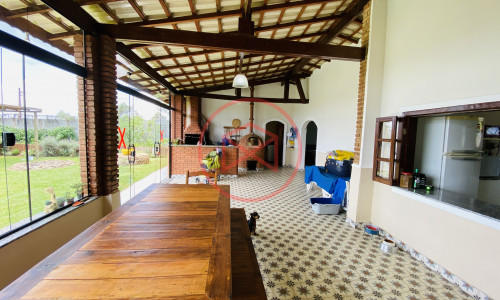 Chácara em Condomínio Fechado Antes do Centro!! Interior de SP