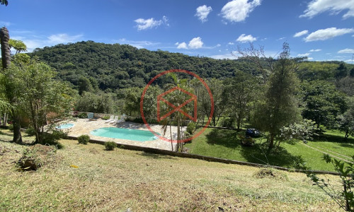 Sítio com 60.000 mts² em Ibiúna! Interior de SP