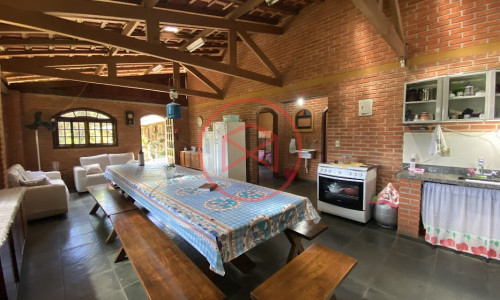 Sítio com 60.000 mts² em Ibiúna! Interior de SP