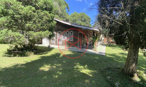 Sítio com 60.000 mts² em Ibiúna! Interior de SP