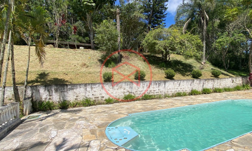 Sítio com 60.000 mts² em Ibiúna! Interior de SP