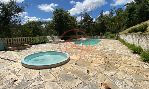 Sítio com 60.000 mts² em Ibiúna! Interior de SP