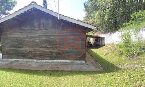 Sítio com 60.000 mts² em Ibiúna! Interior de SP