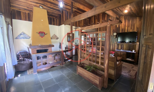 Sítio com 60.000 mts² em Ibiúna! Interior de SP