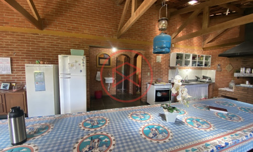 Sítio com 60.000 mts² em Ibiúna! Interior de SP