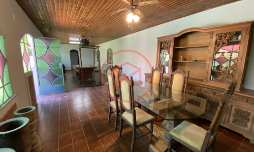 Chácara em Condomínio Fechado de Alto Padrão ante do Centro de Ibiúna.