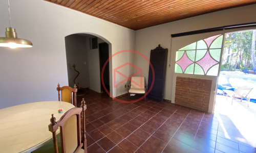 Chácara em Condomínio Fechado de Alto Padrão ante do Centro de Ibiúna.