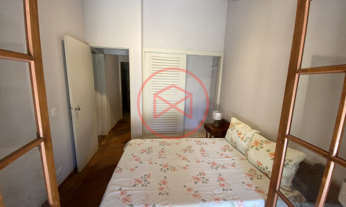 Chácara em Condomínio Fechado de Alto Padrão ante do Centro de Ibiúna.