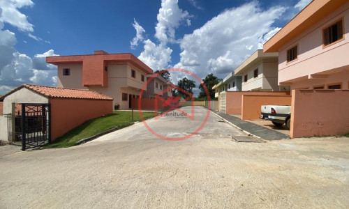 Casa Residencial no Centro de Ibiúna