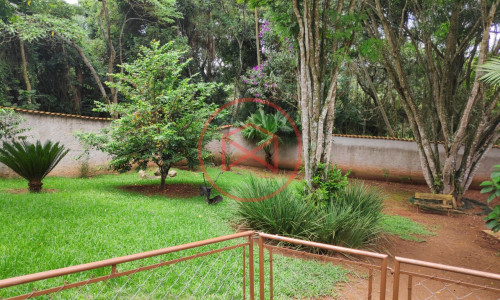 Chácara em Condomínio próximo ao Centro de Ibiúna! Interior de SP