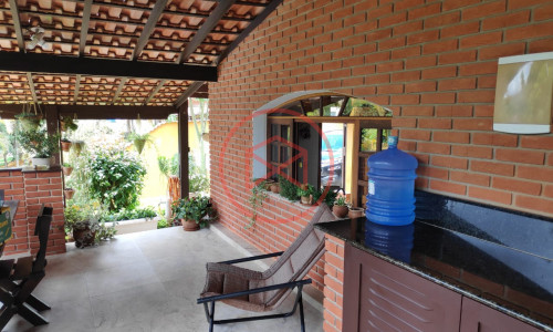 Chácara em Condomínio próximo ao Centro de Ibiúna! Interior de SP