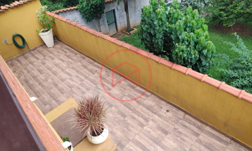 Chácara em Condomínio próximo ao Centro de Ibiúna! Interior de SP