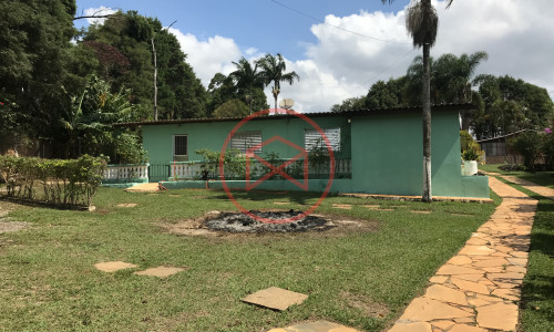 Chácara Antes do Centro de Ibiúna. Interior de SP