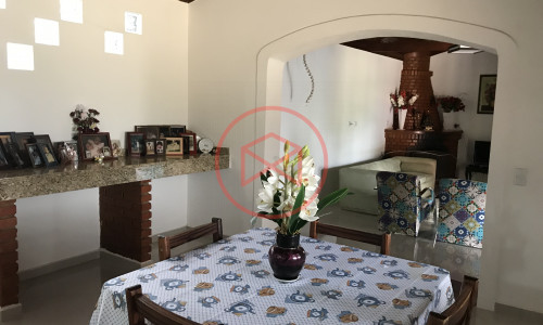 Chácara Antes do Centro de Ibiúna. Interior de SP