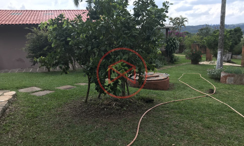 Chácara Antes do Centro de Ibiúna. Interior de SP