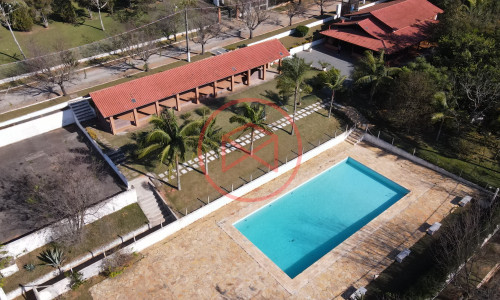 Chácara em Condomínio Fechado!! Interior de SP