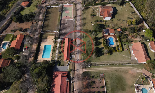 Chácara em Condomínio Fechado!! Interior de SP