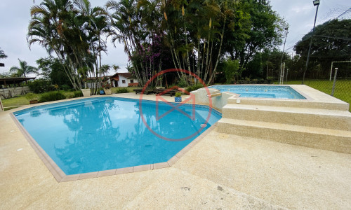 Chácara em Condomínio Antes do Centro!! Interior de SP