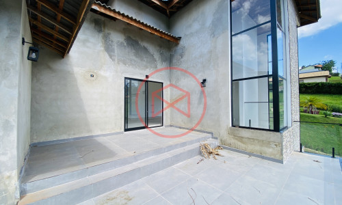 Chacara em Condomínio Fechado!! Interior de SP