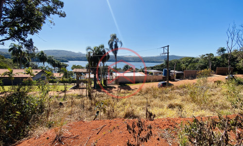 Terreno com vista para represa em Ibiúna. Interior de SP