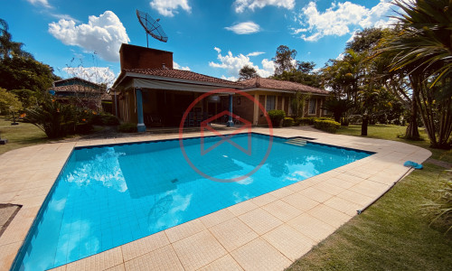 Chácara em Condomínio Antes do Centro!!