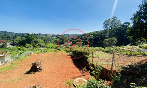 Chácara Antes do Centro!!