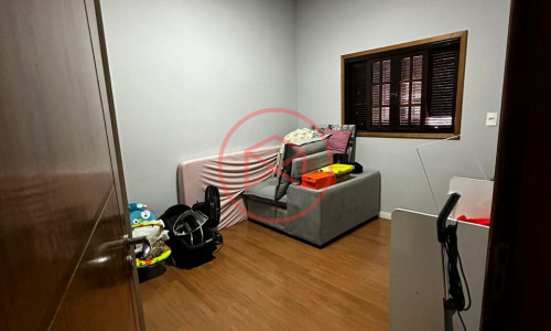 Chácara em Condomínio Fechado Próximo do Centro de Ibiúna!!